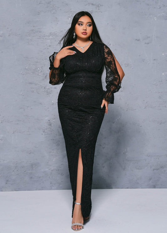 Midnight Mystique: Lace Sleeve Gala Plus-size Gown